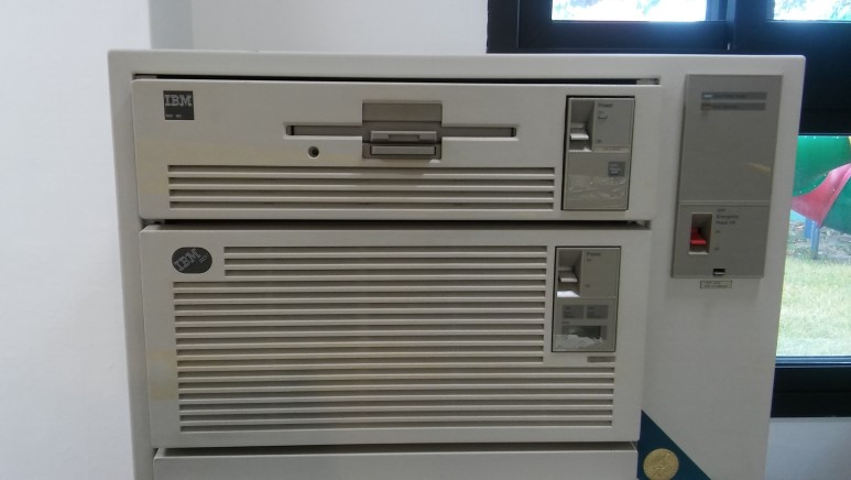 IBM 8inch FDD